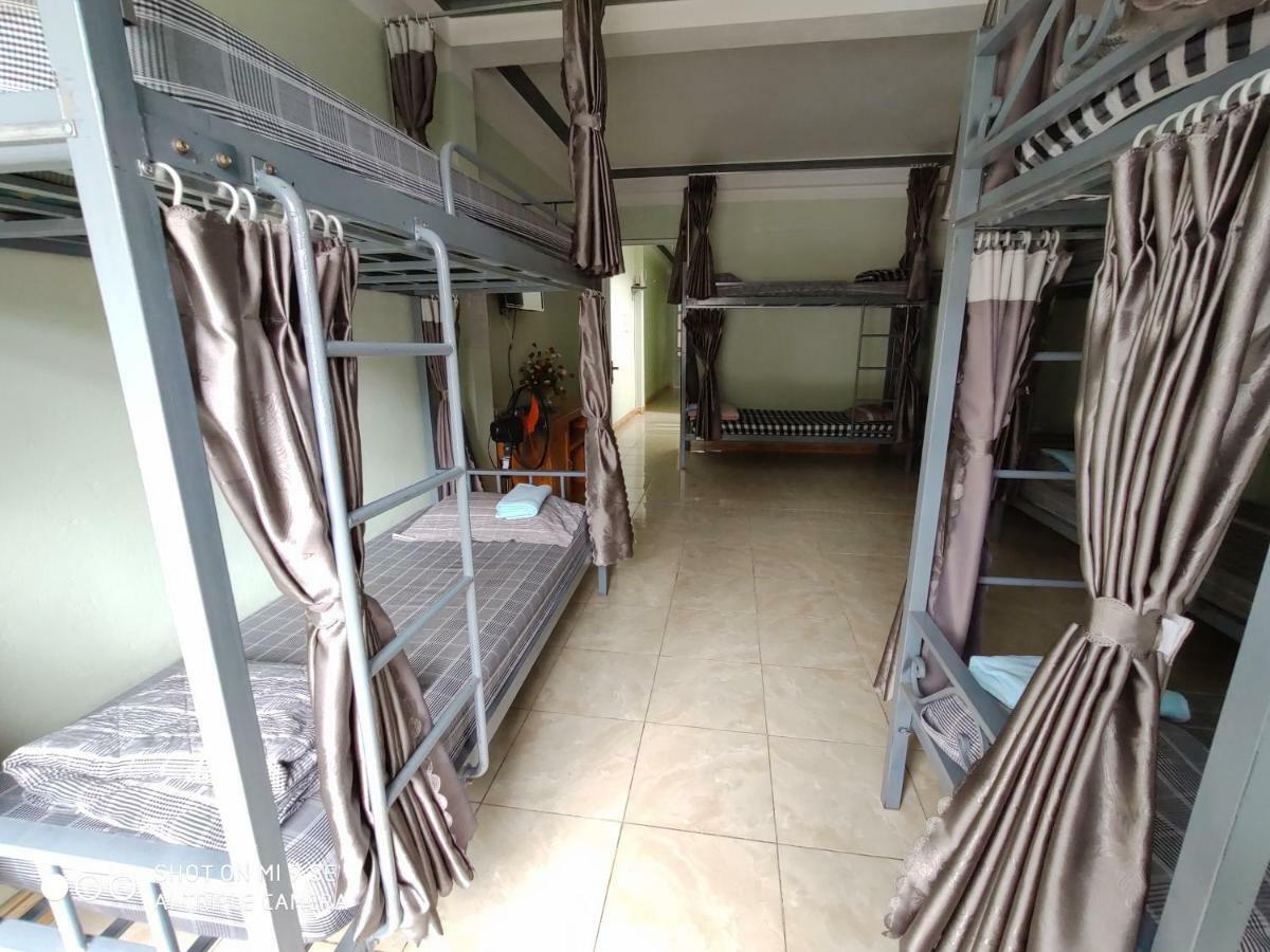 Ly Hoan Guesthouse Lang Xao Vang Buitenkant foto